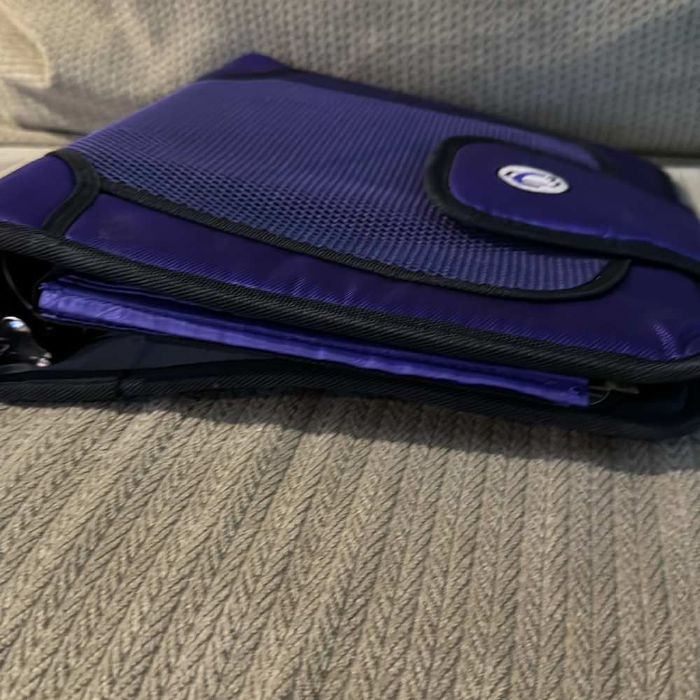 Case-it Open Tab Velcro Closure 2” School Binder 5-Color Tabbed Expanding file - Picture 13 of 13